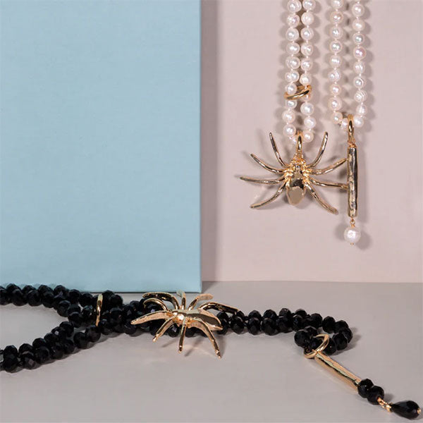 COLLAR NAIKA